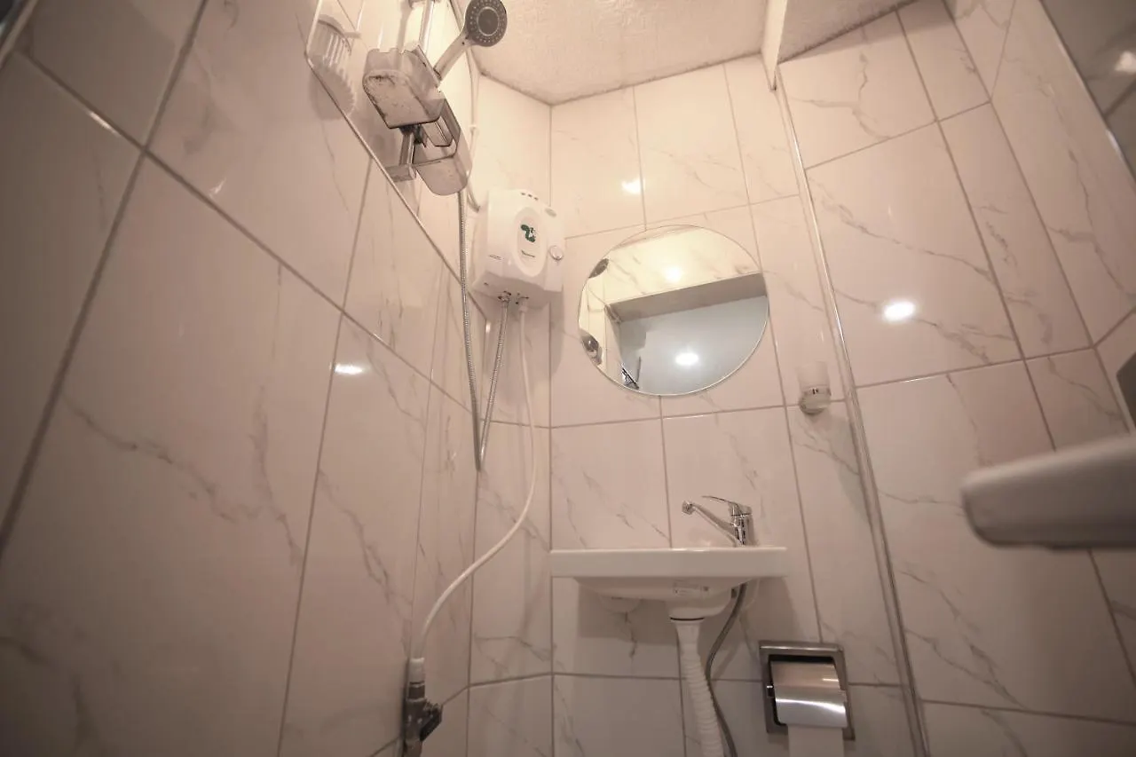 Private Room In Heart Of Taksim Square 1 Istanbul